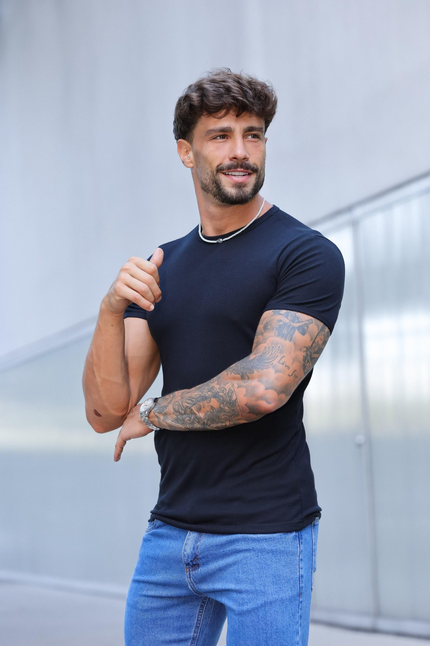 Camiseta Muscle Fit Premium de Malha com Elastano - Preta