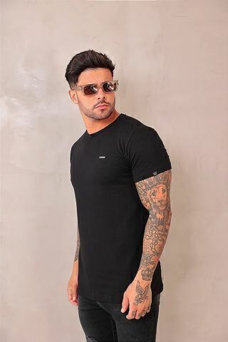 Camiseta FB Slim Fit com Placa de Metal - Preta