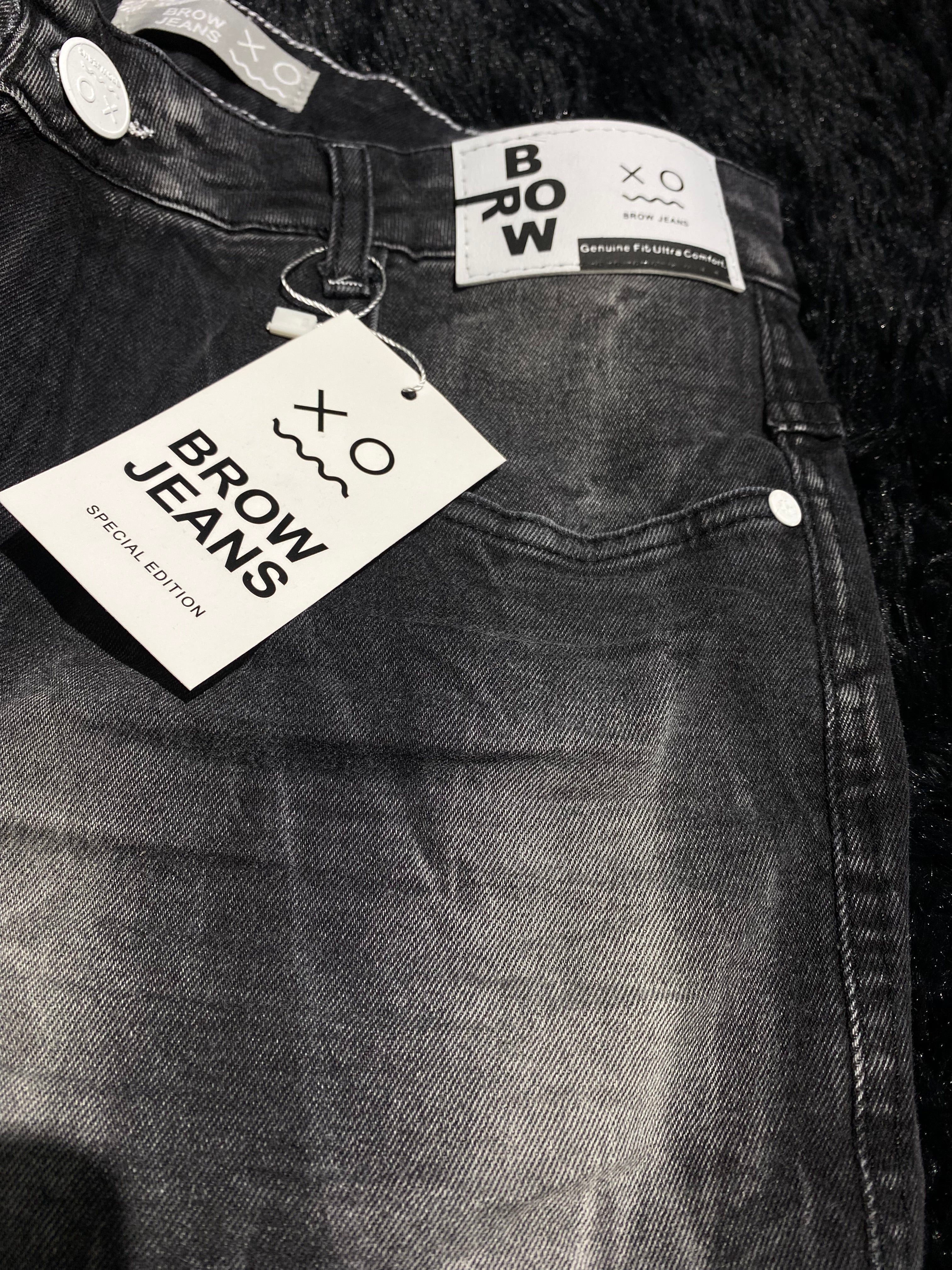 Calça Jeans Brow Jeans Skinny "Modelo Jogador" - Preta Lavada