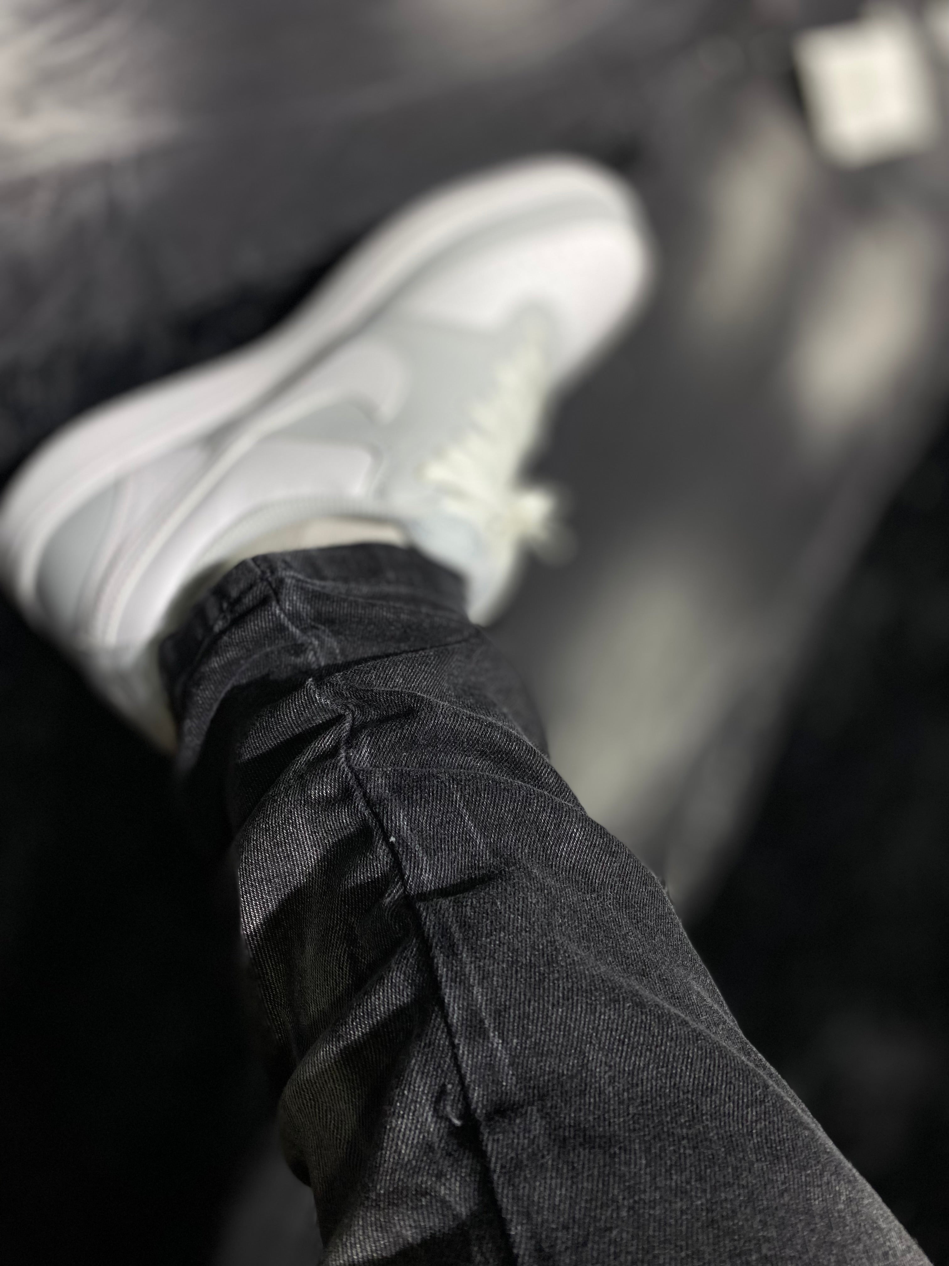 Calça Jeans Brow Jeans Skinny "Modelo Jogador" - Preta Lavada