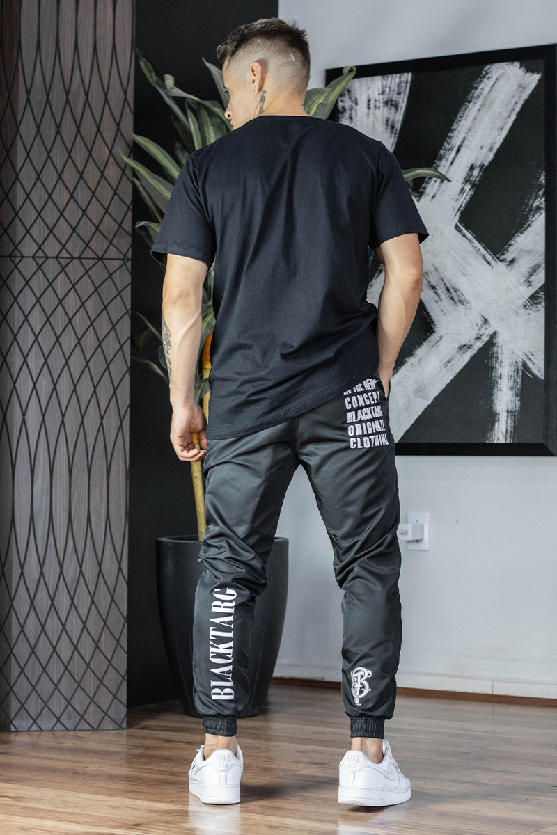 Calça Jogger Black Targ de Tactel com Estampas - Preta