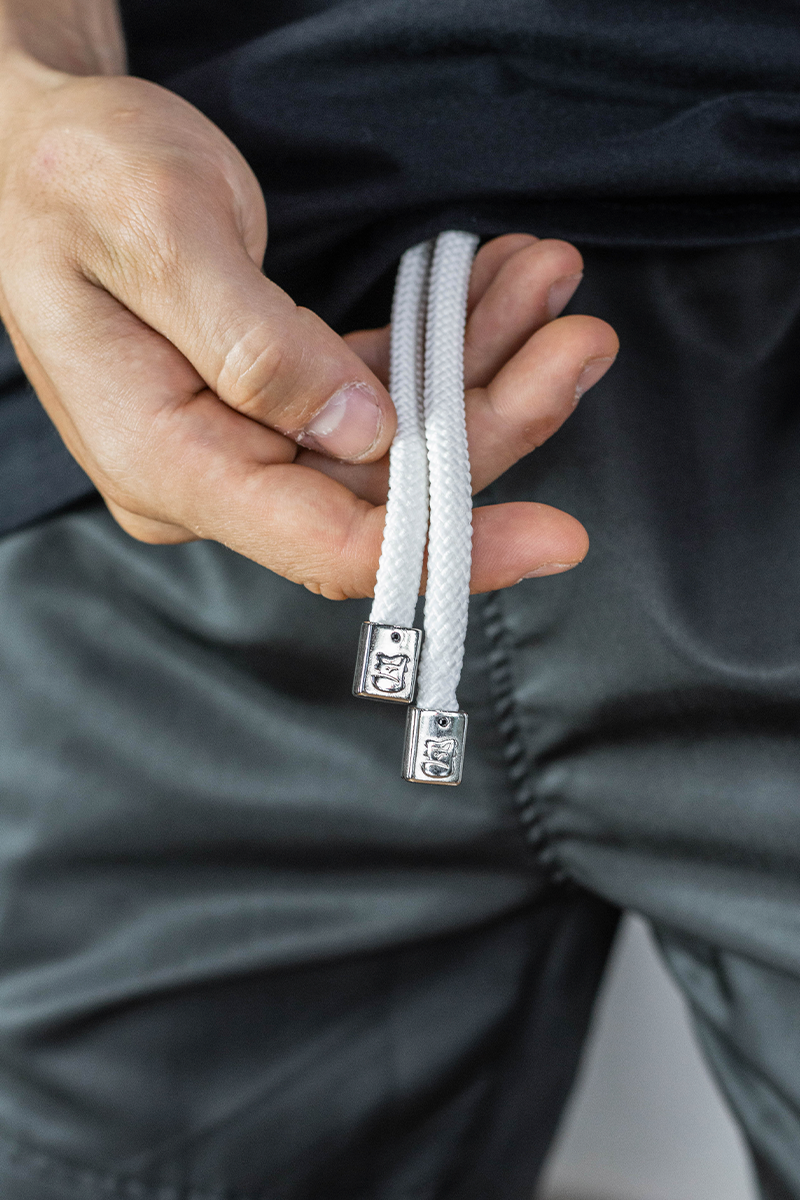 Calça Jogger Black Targ de Tactel com Estampas - Preta