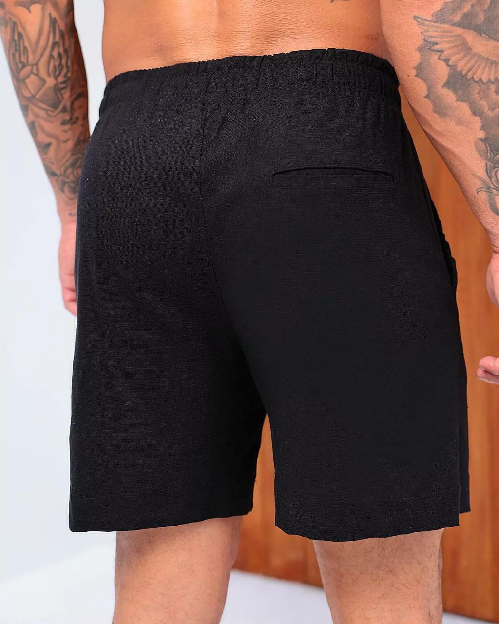 Bermuda de Linho FB com Corte de Alfaiataria - Preta