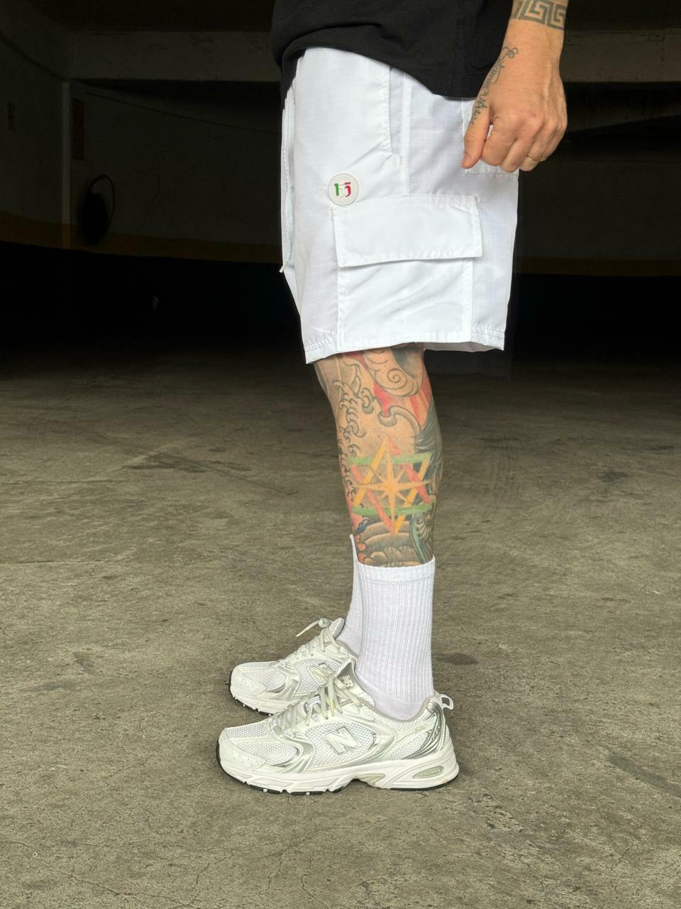 Shorts Cargo Mafiuso em Tecido Ripstop Branco com Patch Logo Itália