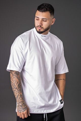 Camisa Oversized Turtleneck White Black Targ