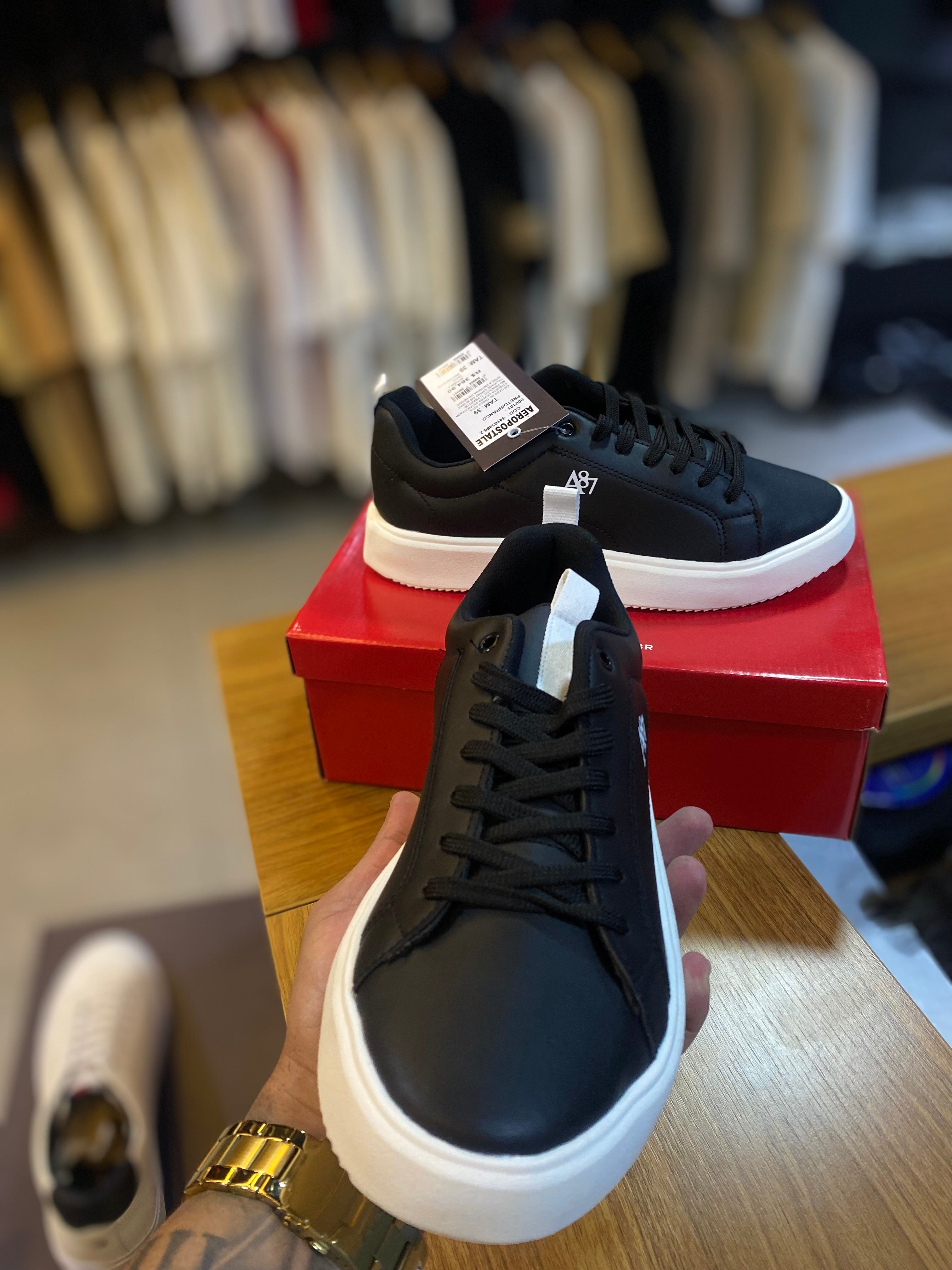 Tênis Casual Aéropostale A87 - Preto e Branco