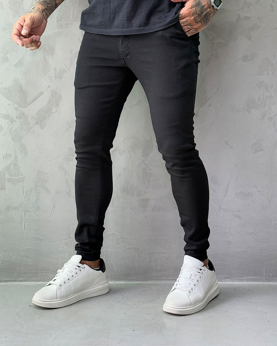 Calça de Alfaiataria Jay Jones Skinny - Preta