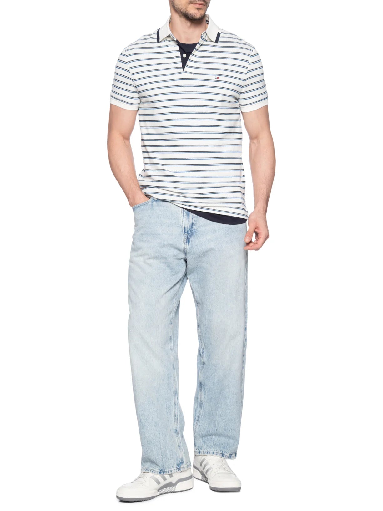 Camisa Polo Tommy Hilfiger Masculina Listrada Branca com Assinatura na Gola