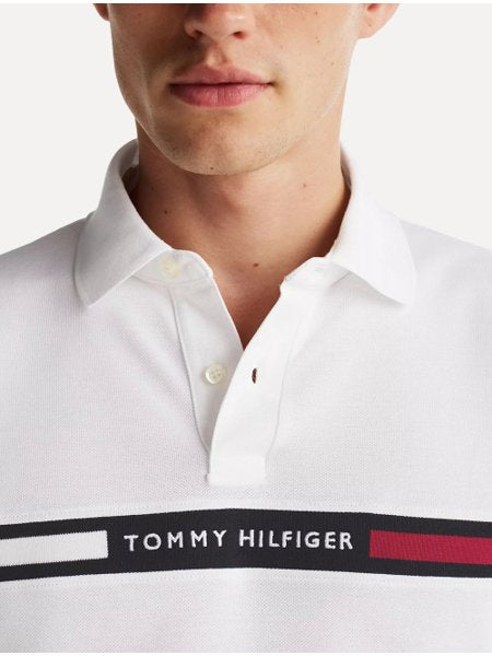 Polo Tommy Hilfiger com Faixa Frontal - Branca Regular-  2025