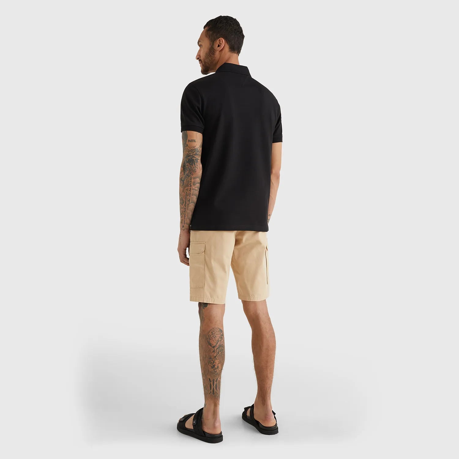 Polo Tommy Hilfiger Clássica 1985 Regular Fit - Preta