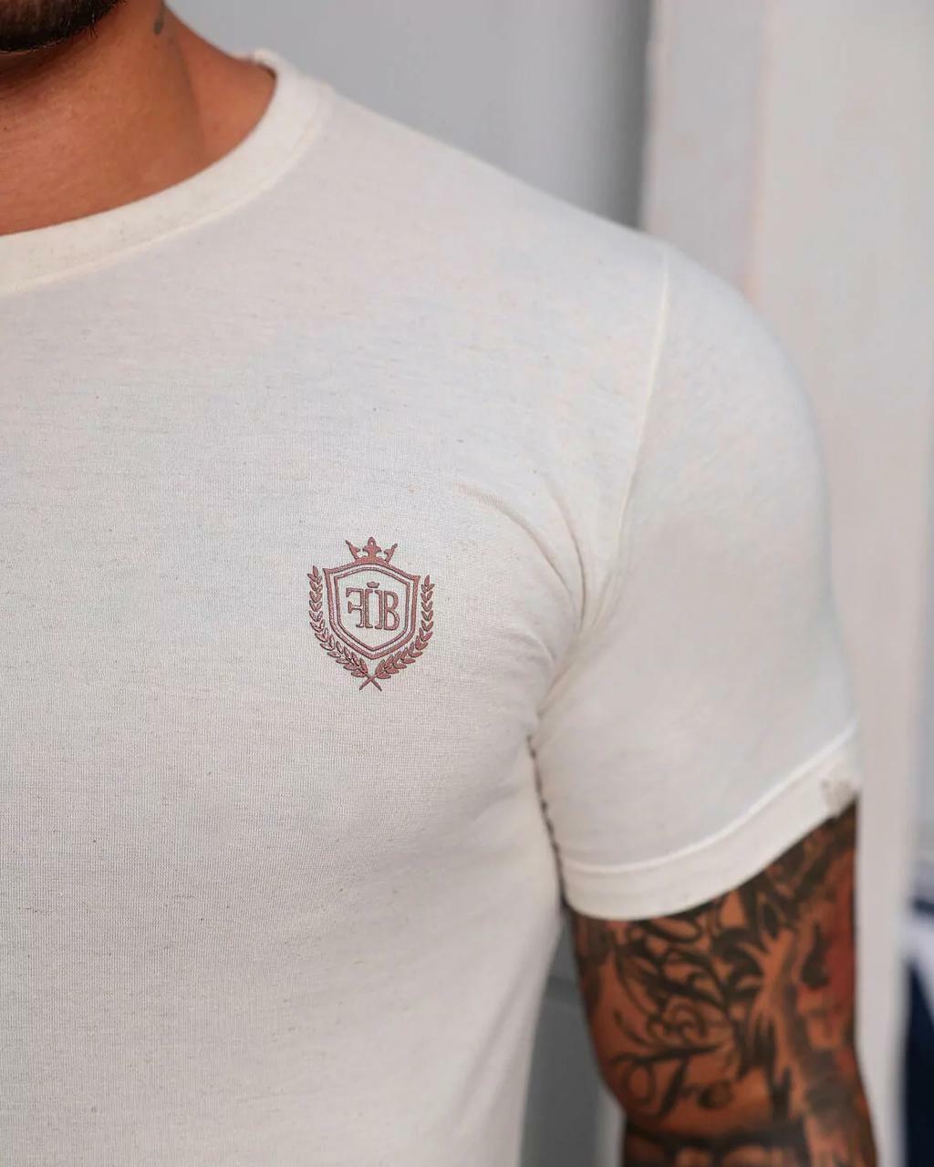 Camiseta de Malha de Linho FB Slim Fit com Brasão - Natural
