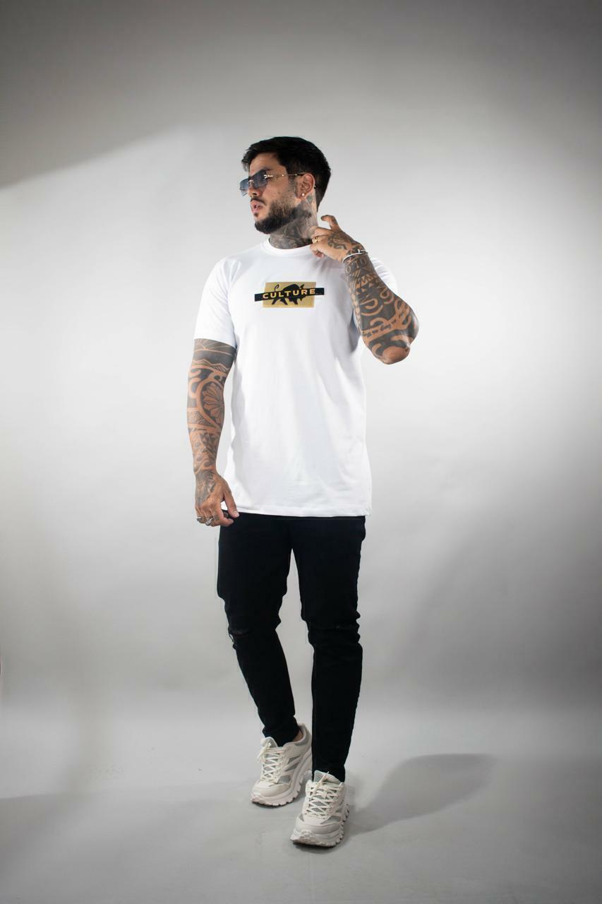 Camiseta Effel Culture "Gold Bar" Slim Fit Branca