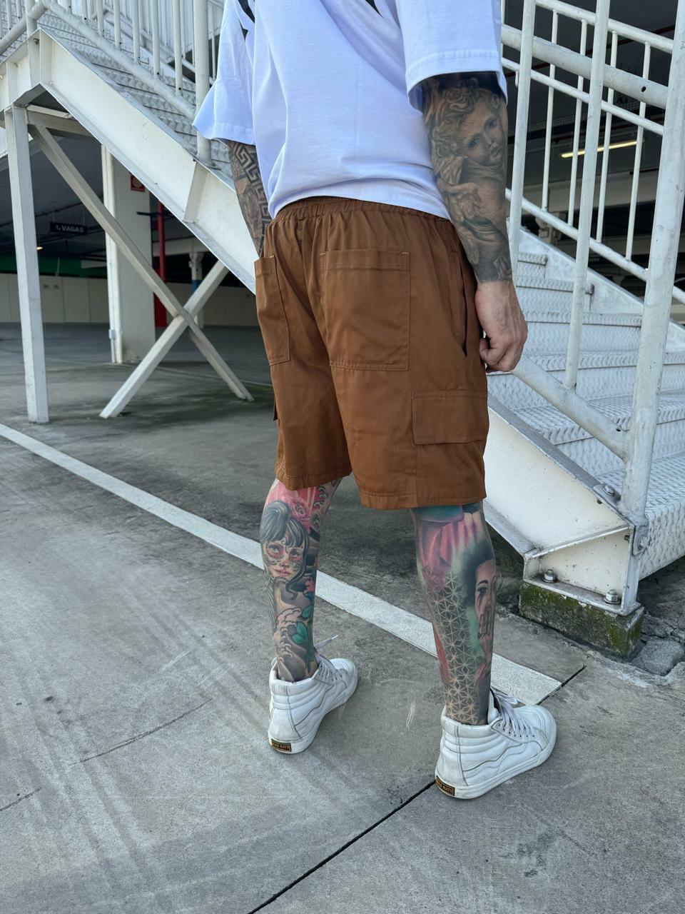 Shorts Cargo Mafiuso de Algodão com Patch Emborrachado - Terracota
