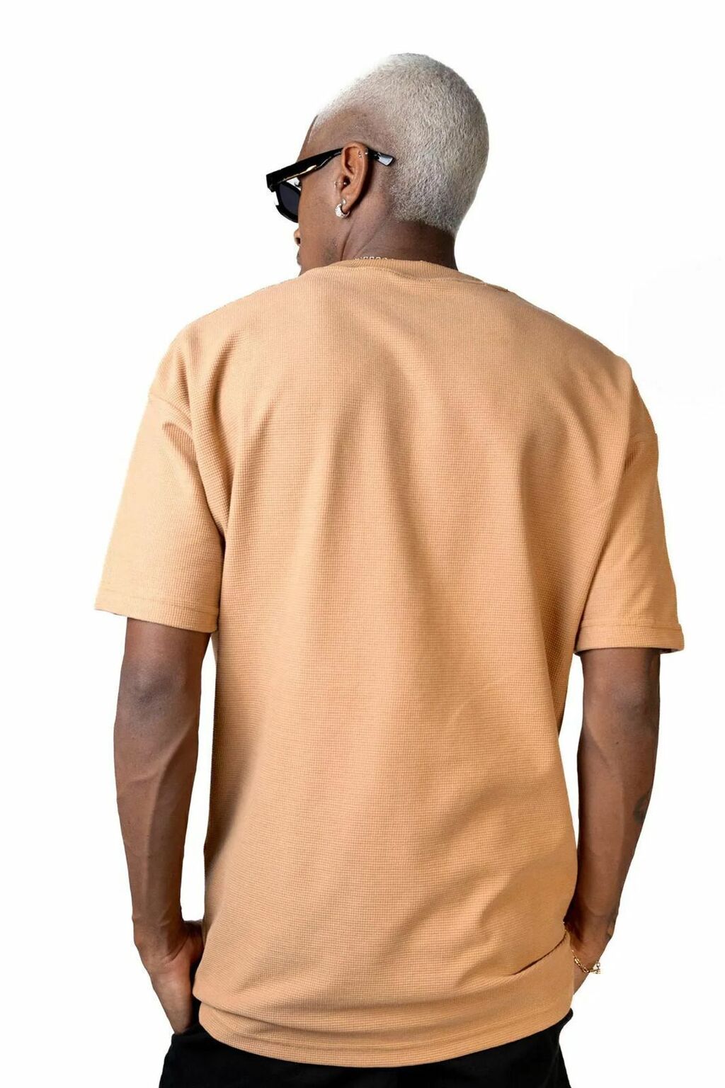 Camiseta Longuini Oversized em Malha Inglesa - Caramelo