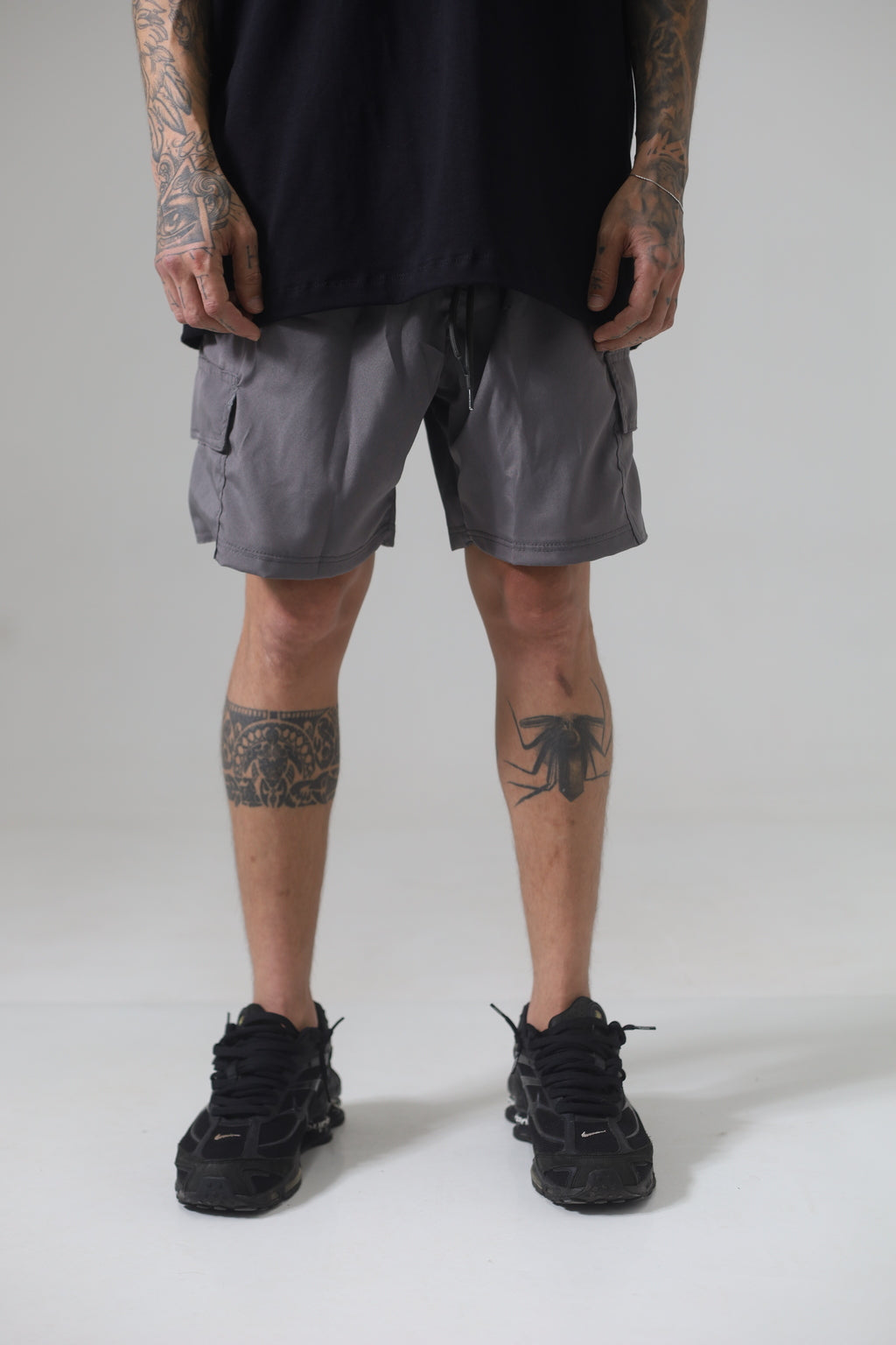 Shorts Cargo Mafiuso de Tactel com Patch Emborrachado - Grafite
