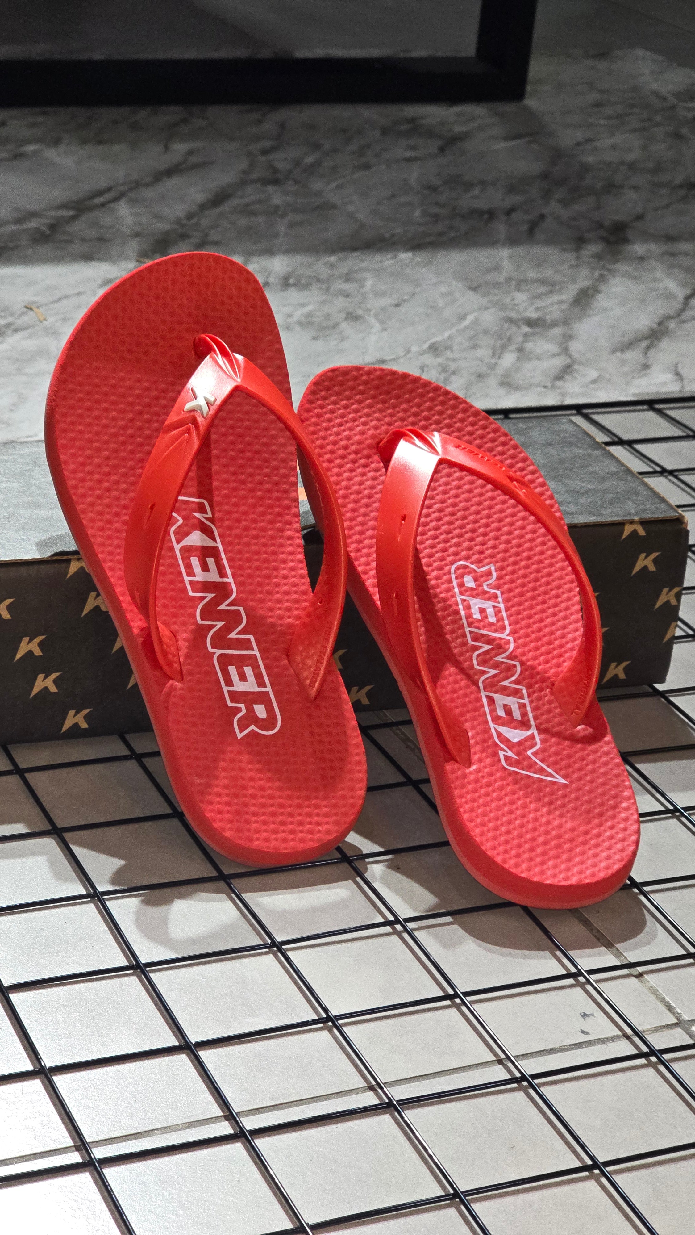 Chinelo Kenner Masculino Summer Edição 2026 Vermelho Vibrante (All Red)