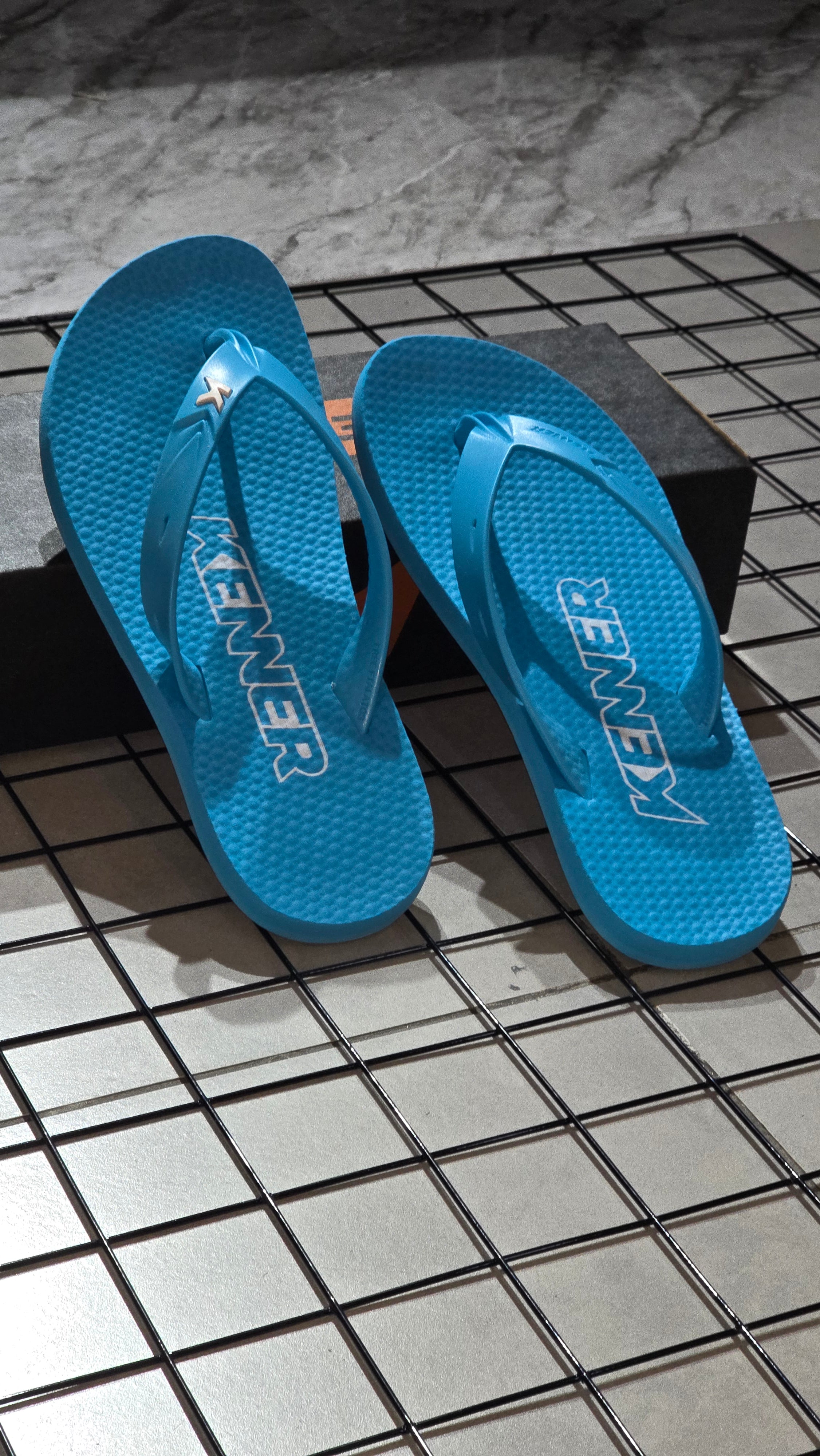 Chinelo Kenner Masculino Summer Edição 2026 Azul Ciano (All Blue)