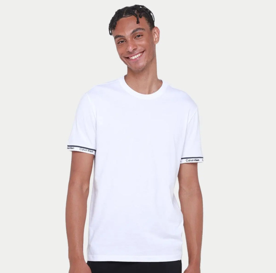 Camiseta Masculina Ck Punho Logo Branco Calvin Klein - White Label