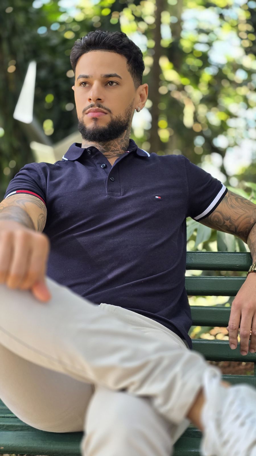 Polo Flag Cuff Slim Fit- Tommy Hilfiger em Algodão Orgânico.